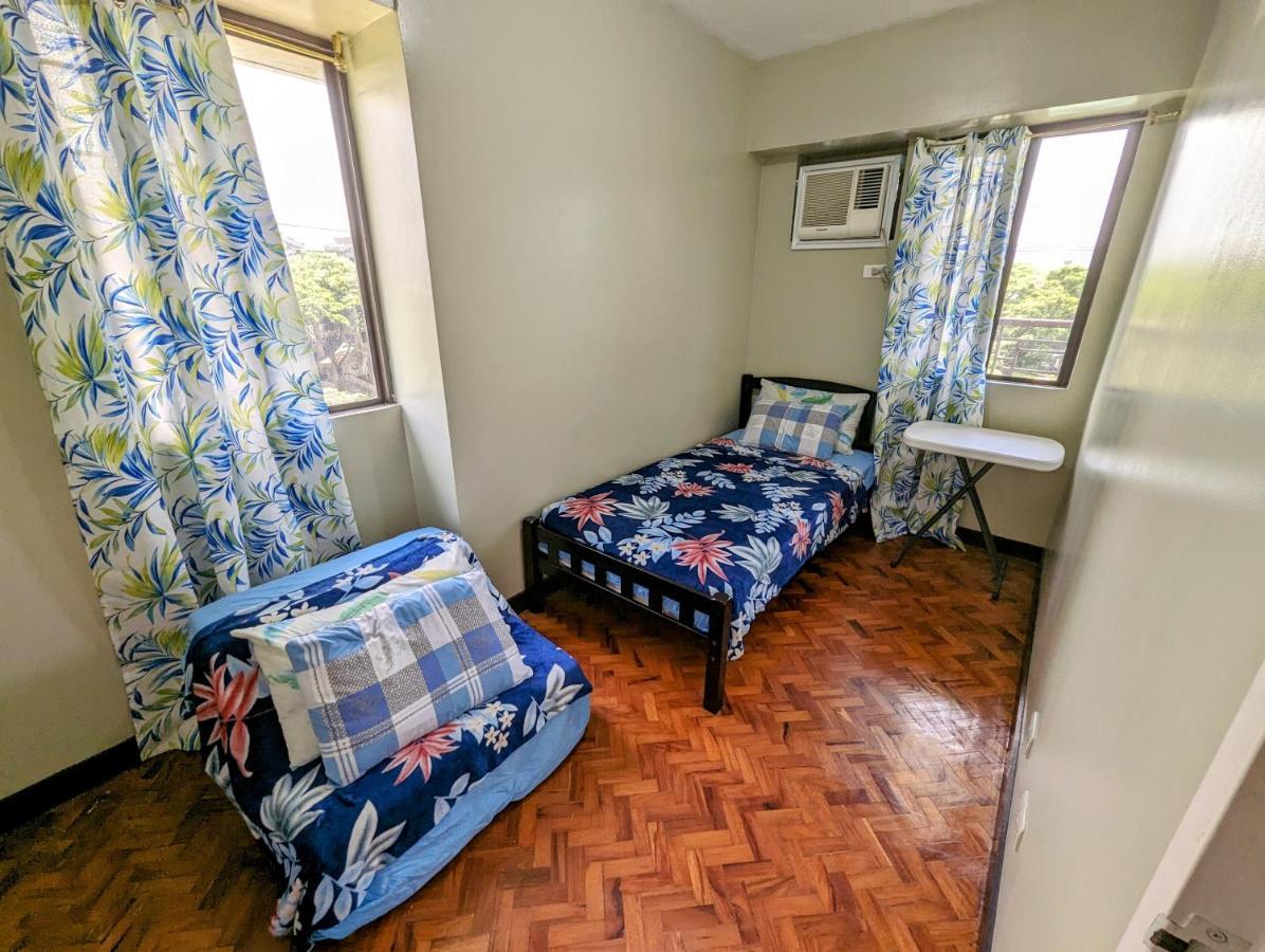 Acacia Estates' The Getaway Taguig Jade Tower Lägenhet Manila Exteriör bild